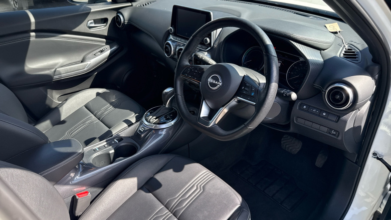 Nissan Juke 1.6 Hybrid Tekna 5dr Auto Hybrid Hatchback